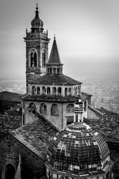 Medieval cidade preto e branco imagem Foto stock © umbertoleporini