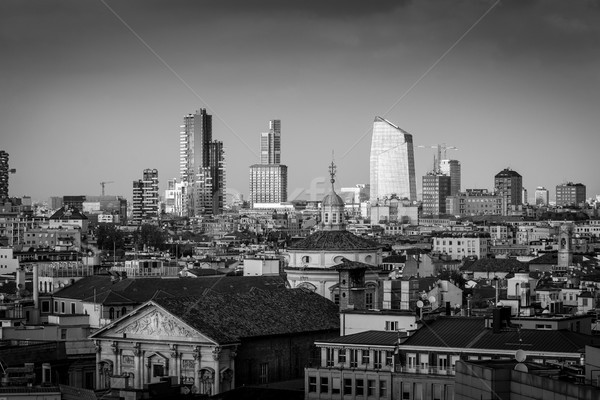 Milan cidade preto e branco imagem Foto stock © umbertoleporini