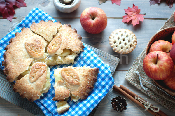 Apfelkuchen geschnitten Obst Zutaten ein Seite Stock foto © unikpix