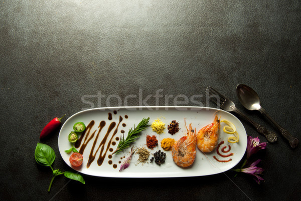 Essen Kräuter Gewürze Platte gekocht Garnelen Stock foto © unikpix