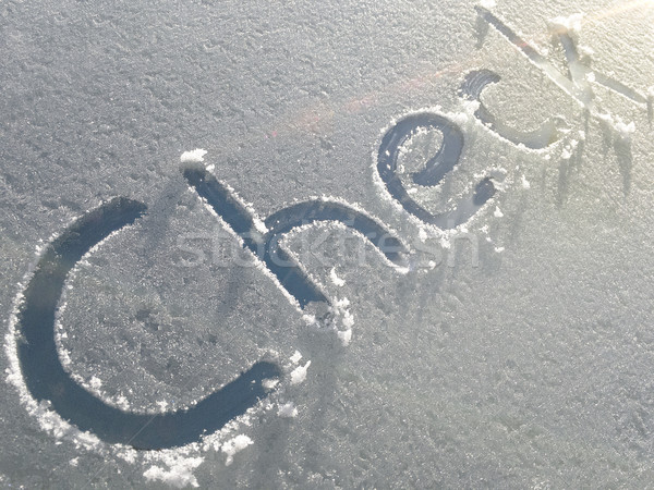 Zimą sprawdzić przednia szyba samochodu pokryty Zdjęcia stock © unkreatives