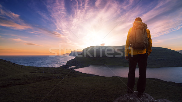 戶外 徒步旅行 山 成功 男 商業照片 © unkreatives