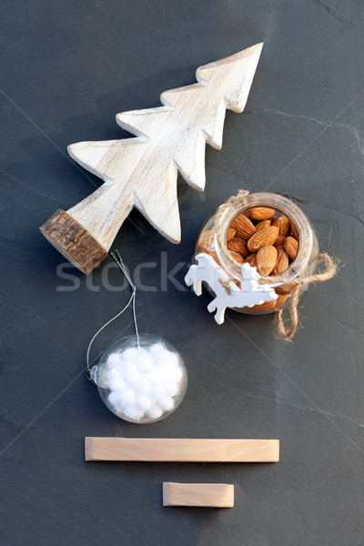 Foto stock: Navidad · símbolos · árbol · de · navidad · juguete · nieve