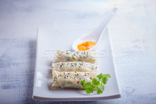 Rizs papír tekercsek tavasz mártás tányér Stock fotó © user_11224430