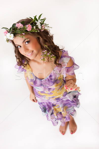 Młoda kobieta kwiat girlanda kwiaty odizolowany kobiet Zdjęcia stock © user_9834712