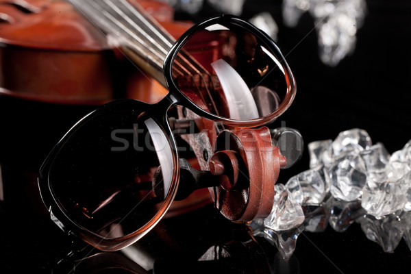 Zdjęcia stock: Okulary · skrzypce · lodu · sztuk · szkła · muzyki