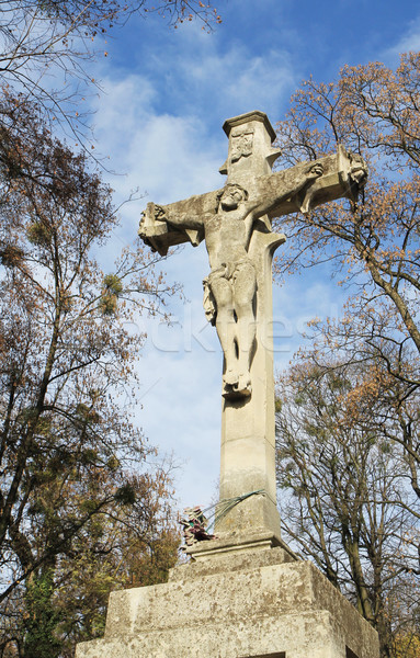 Jezusa posąg cmentarz niebo krzyż sztuki Zdjęcia stock © vadimmmus