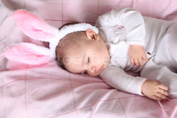Húsvéti nyuszi baba alszik visel bolyhos fülek Stock fotó © vanessavr