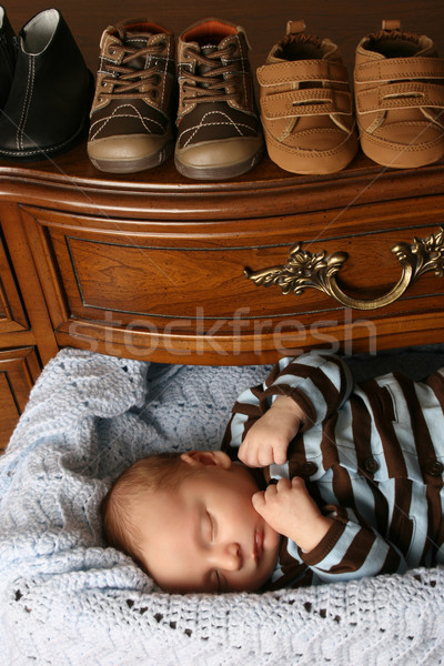 Slapen baby maand oude jongen lade Stockfoto © vanessavr