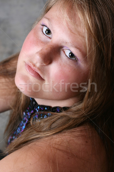 Jonge vrouwelijke mooie brunette teen Stockfoto © vanessavr