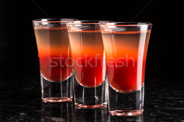 Véres csetepaté márvány asztal koktél fekete Stock fotó © vankad
