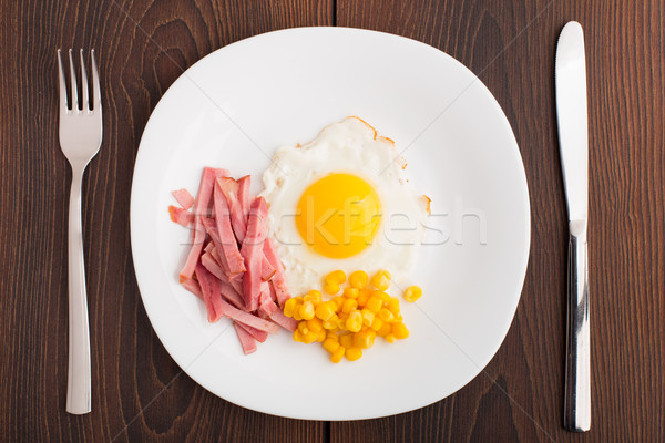 Stock fotó: Tükörtojás · sonka · kukorica · fehér · tányér · textúra