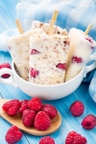 Congelato yogurt lamponi frutta dessert gelato Foto d'archivio © vankad