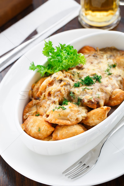 Ciupercă sos castron alimente carne Imagine de stoc © vankad
