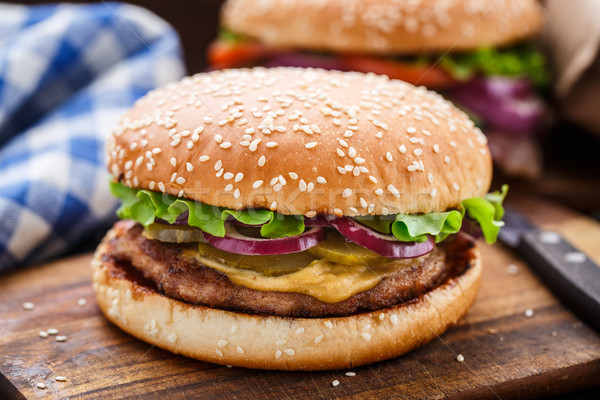 Foto stock: Burger · carne · de · porco · picles · mostarda · fresco