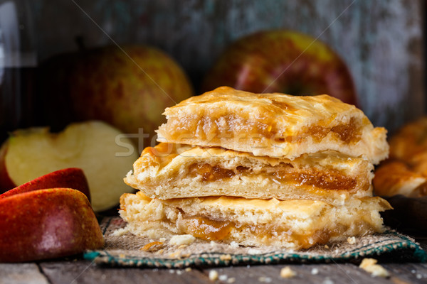 Házi készítésű almás pite finom pite töltött friss Stock fotó © vankad