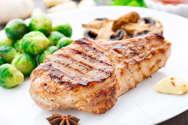 [[stock_photo]]: Grillés · porc · Bruxelles · délicieux · alimentaire