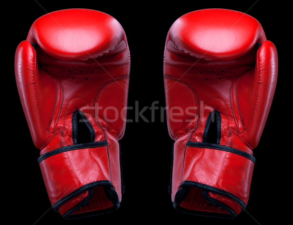 Coppia rosso pelle guantoni da boxe nero finestra Foto d'archivio © vankad