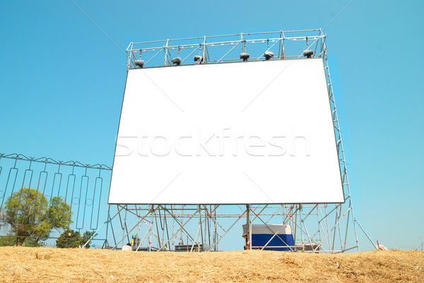 Pusty billboard Błękitne niebo drogowego telewizji przestrzeni Zdjęcia stock © vapi