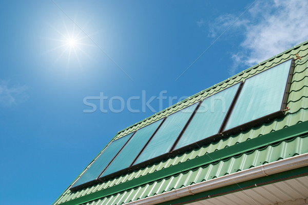 Foto stock: Sistema · solar · solar · água · aquecimento · céu · casa