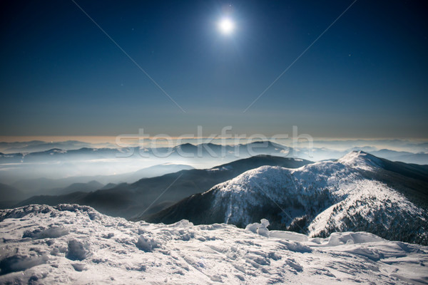 Foto stock: Alcance · inverno · montanhas · noite · branco · neve