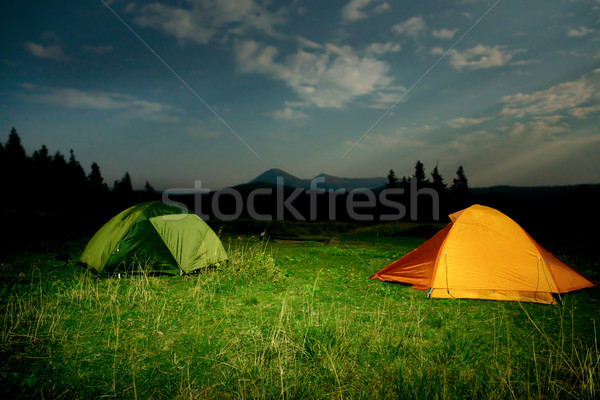 Beleuchtet camping Bereich Nacht Natur Berg Stock foto © vapi