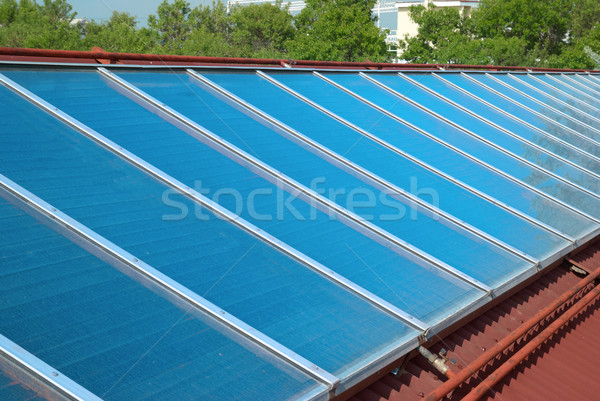 Sistema solar techo solar agua calefacción rojo Foto stock © vapi