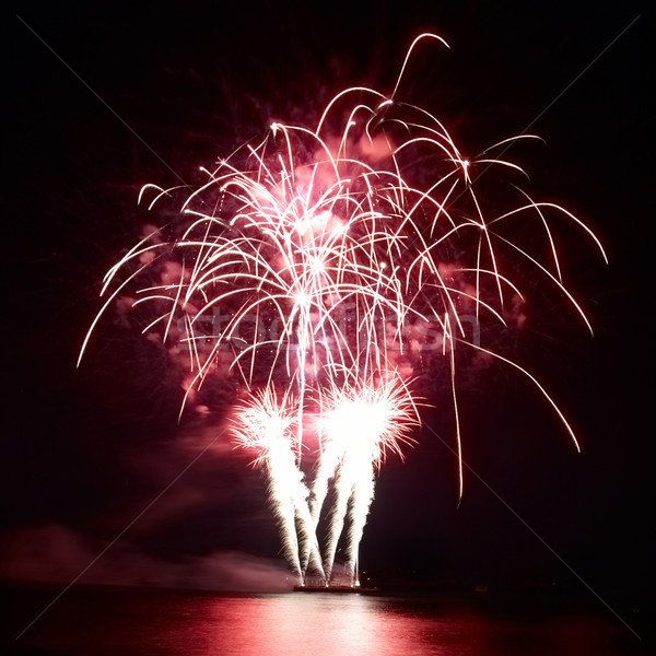 Stock fotó: Színes · tűzijáték · fekete · égbolt · víz · fény