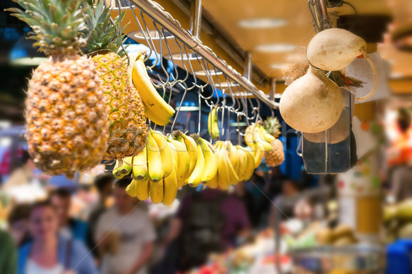 Fraîches fruits marché bananes ananas suspendu [[stock_photo]] © vapi