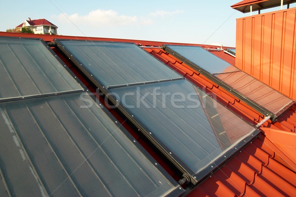 [[stock_photo]]: Autre · énergie · système · solaire · maison · toit · affaires