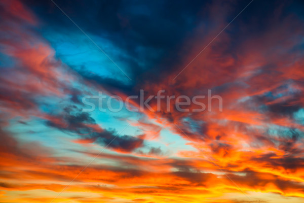 Stockfoto: Kleurrijk · oranje · Blauw · dramatisch · hemel · wolken