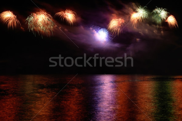 Foto stock: Colorido · fogos · de · artifício · preto · céu · feliz · luz