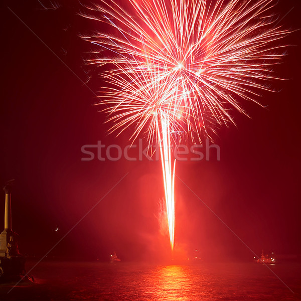 Fuochi d'artificio sopra cielo acqua party sfondo Foto d'archivio © vapi