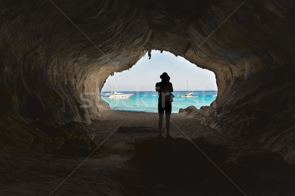 человека большой пещере мнение внутри Средиземное море Сток-фото © vapi