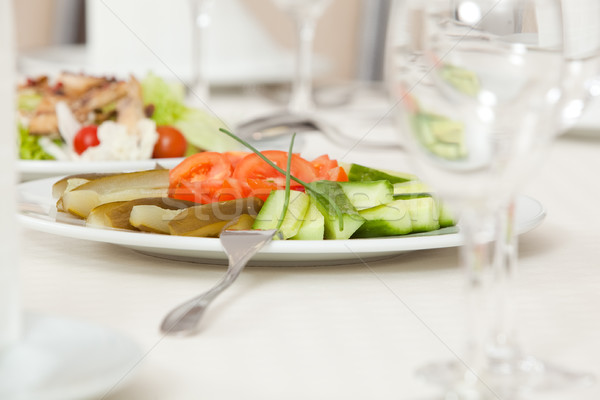 Foto stock: Salada · prato · servido · restaurante · tabela · comida