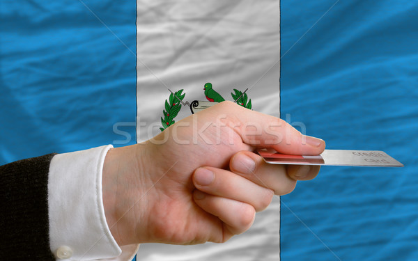 Cumpărare card de credit Guatemala om afara Imagine de stoc © vepar5