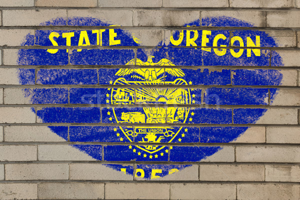 A forma di cuore bandiera Oregon muro di mattoni cuore Foto d'archivio © vepar5