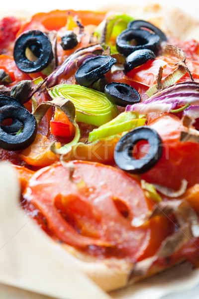 Maison végétarien pizza délicieux légumes frais [[stock_photo]] © veralub