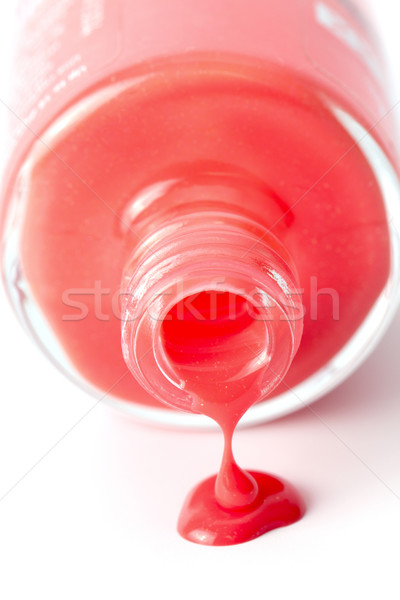 珊瑚 粉紅色 指甲油 打開 瓶 側 商業照片 © veralub