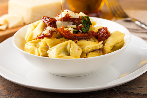 Tortelloni aglio e olio Stock photo © vertmedia