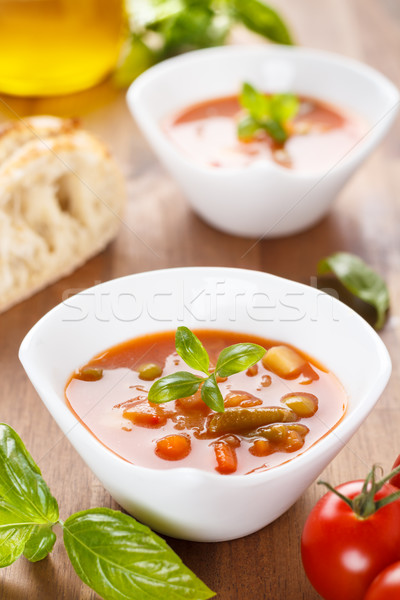 Italian supă făcut în casă alimente pâine legume Imagine de stoc © vertmedia