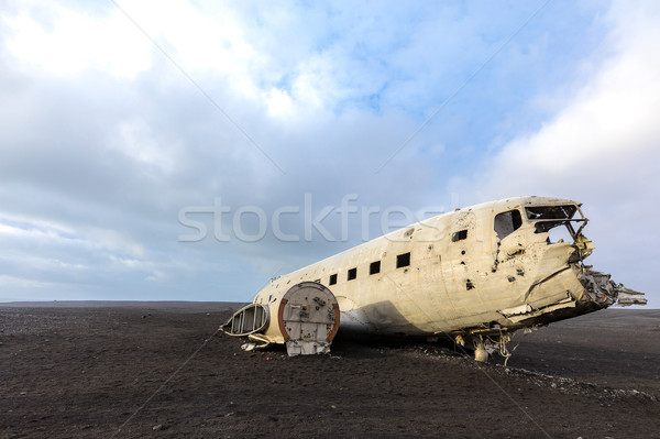 Avión naufragio abandonado militar playa meridional Foto stock © vichie81