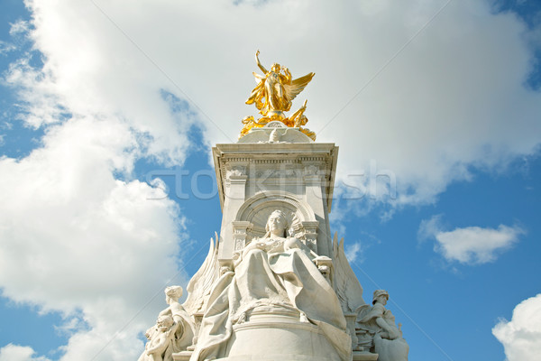 Buckingham Palace architettura regina statua Londra Inghilterra Foto d'archivio © vichie81