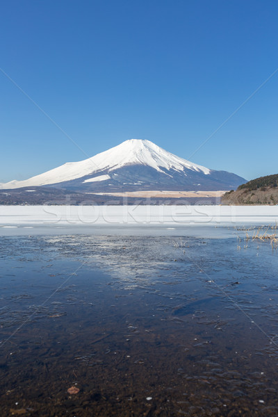 Winter Mount Fuji meer reflectie sneeuw Stockfoto © vichie81