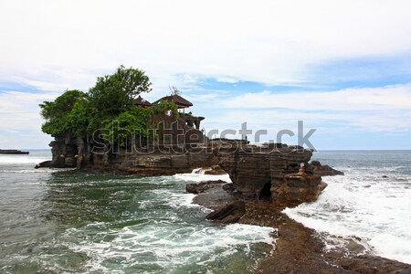 Tanah Lot temple, Bali Stock photo © vichie81