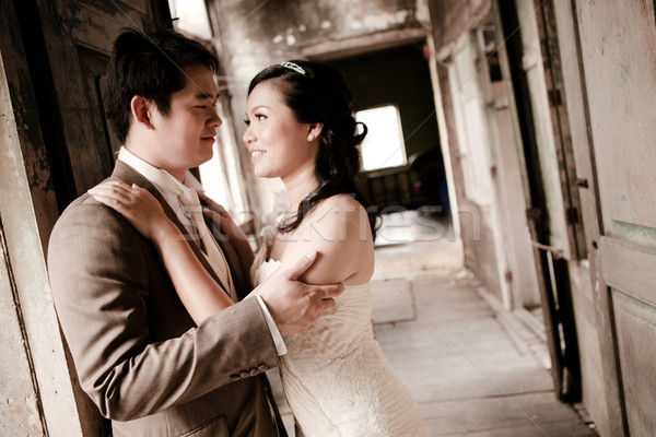 Düğün çiftler yeni gelin damat eski Stok fotoğraf © vichie81