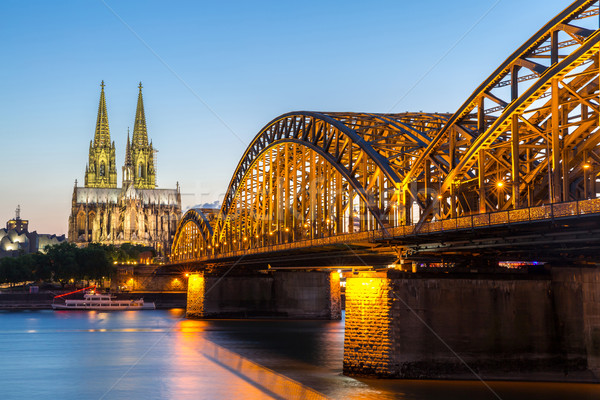 Katedral Almanya köprü Bina şehir Stok fotoğraf © vichie81