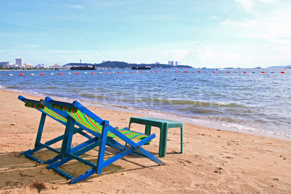 Picknicktafel strand paar tabel stad Stockfoto © vichie81