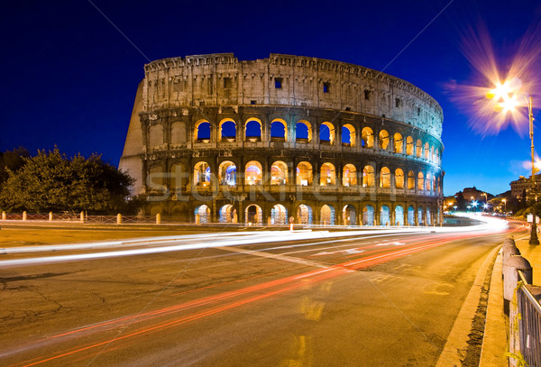 Kolosseum Rom Italien Nacht Zwielicht Gebäude Stock foto © vichie81