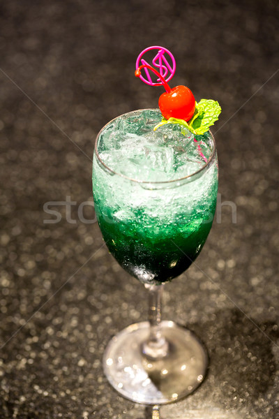 Eisgekühlt Cocktail Tasse Tabelle Essen Glas Stock foto © vichie81